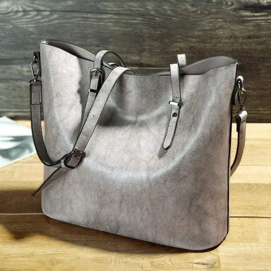 Nicole's Favorites | Vintage Shoulder Bag