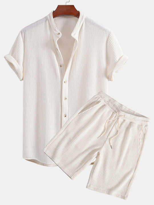 Waffle Slight brownD-collar shirt & waffle shorts with drawstring