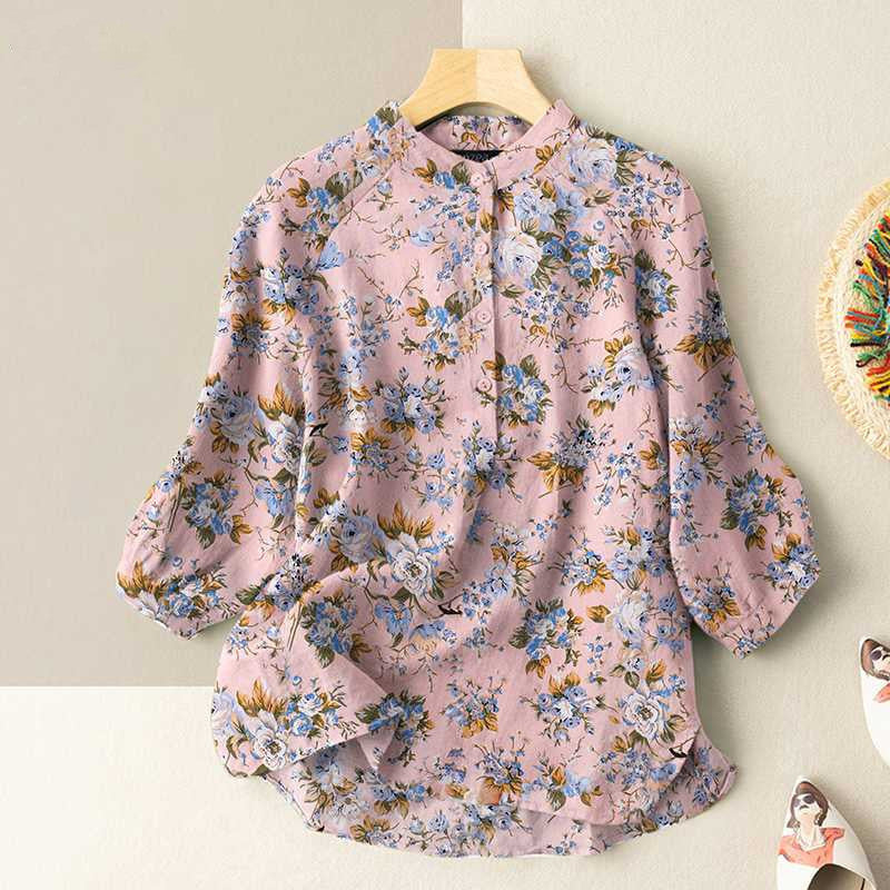 Retro Printed Three-Quarter Sleeve Blouse
