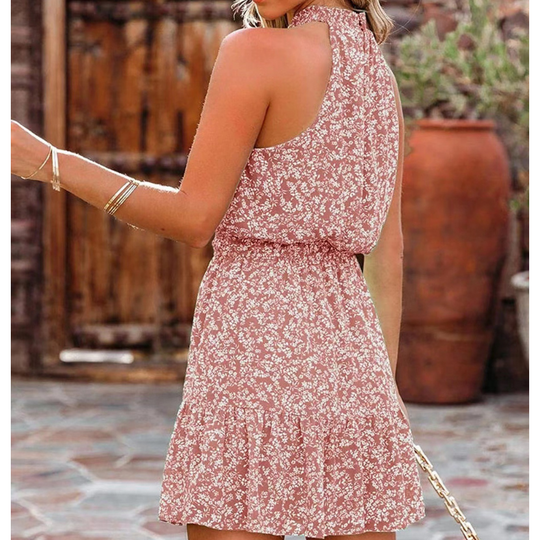 Sleeveless Top Pleated And Belted Skirt