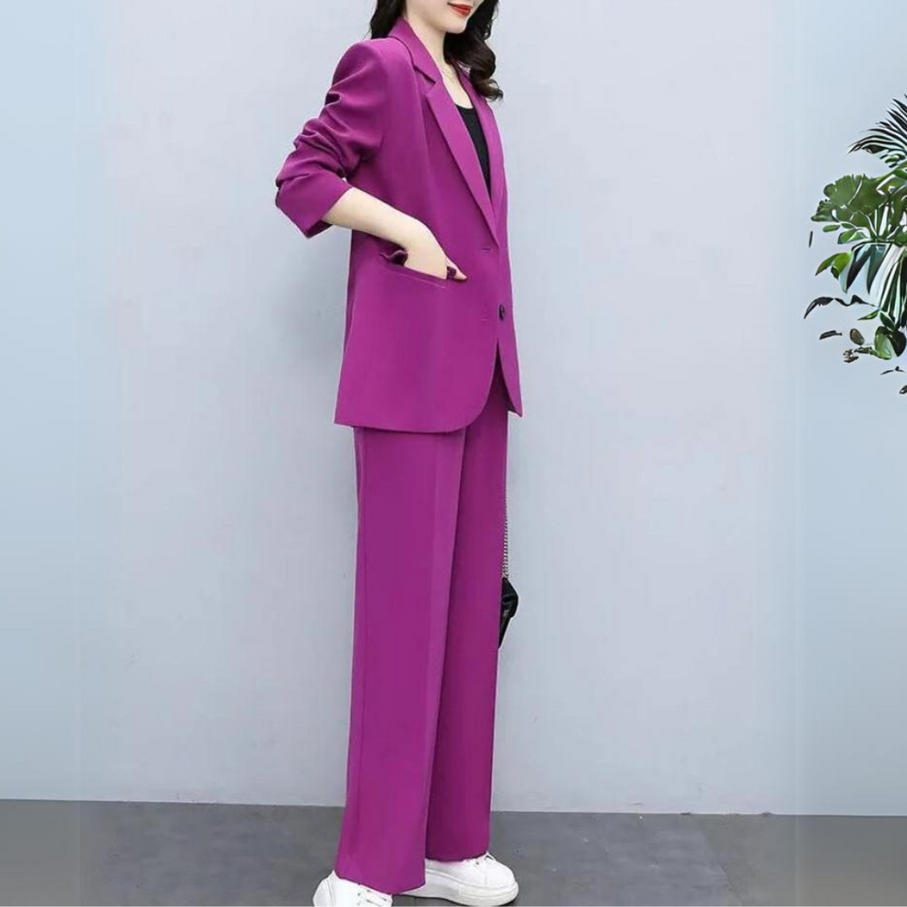 Marta™| Elegant Women's Suit