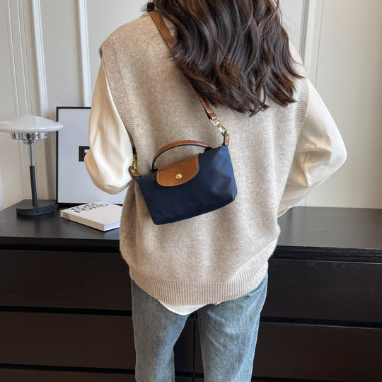 Dusselbag™ This bag goes with every outfit