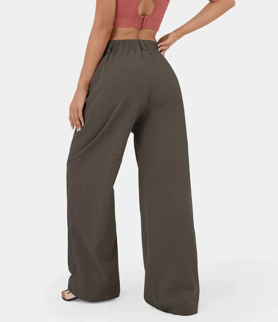 Flowy Solid Palazzo Pants With Side Pockets