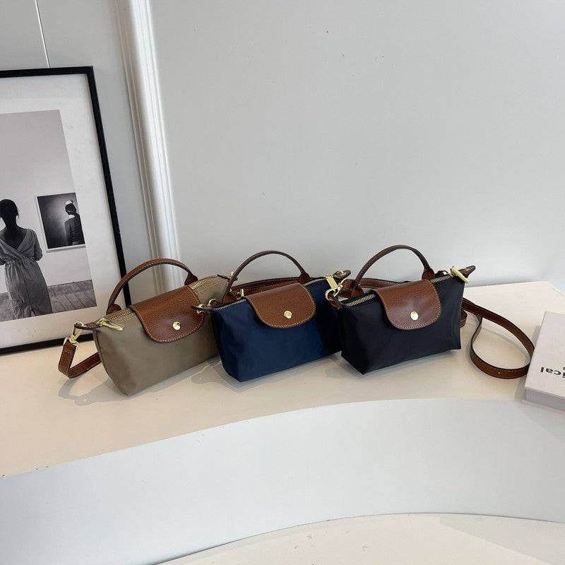 Dusselbag™ This bag goes with every outfit