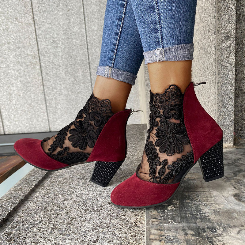 Elegant summer pumps for women