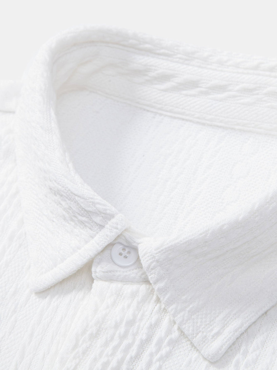 Muscle Fit Jacquard Textile Shirt