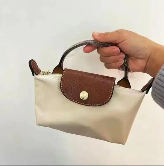 Dusselbag™ This bag goes with every outfit