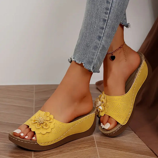 Nikita™ Women's Floral Wedge Sandals