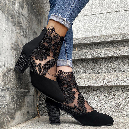 Elegant summer pumps for women