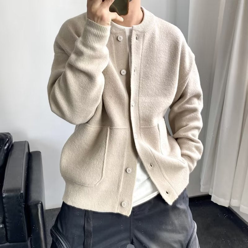 CESARE™ Men's refined sweater with button closure