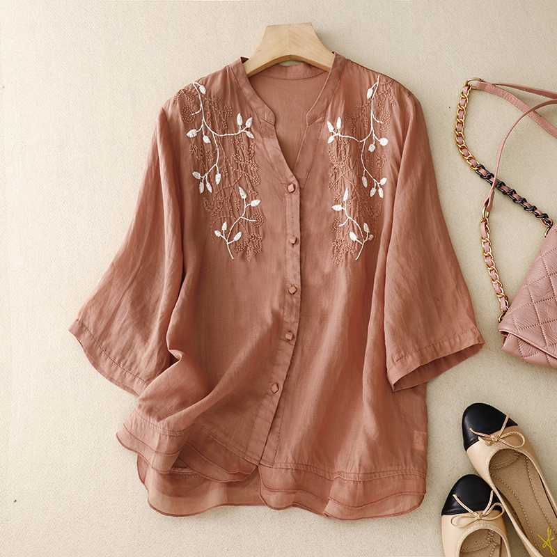 Laurienne™ | Embroidered Buttoned Blouse