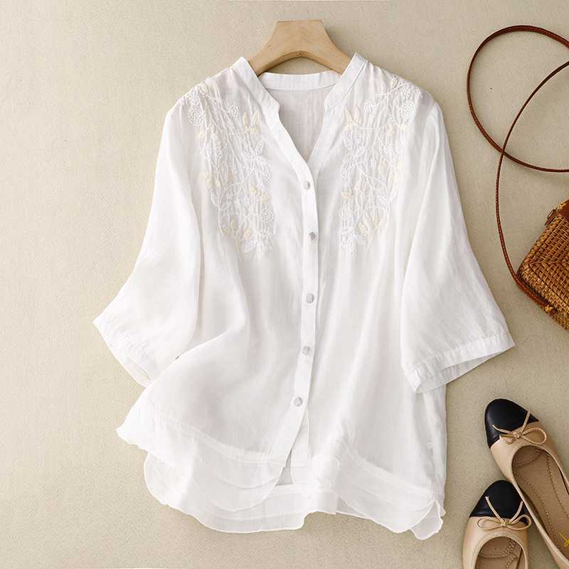 Laurienne™ | Embroidered Buttoned Blouse