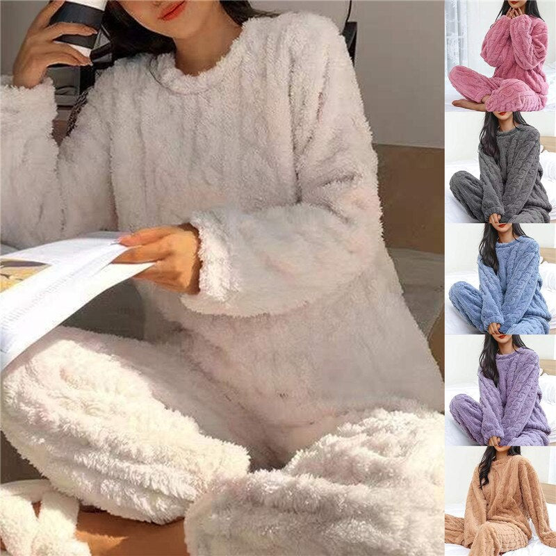 Patricia - Women Fleece Pajamas