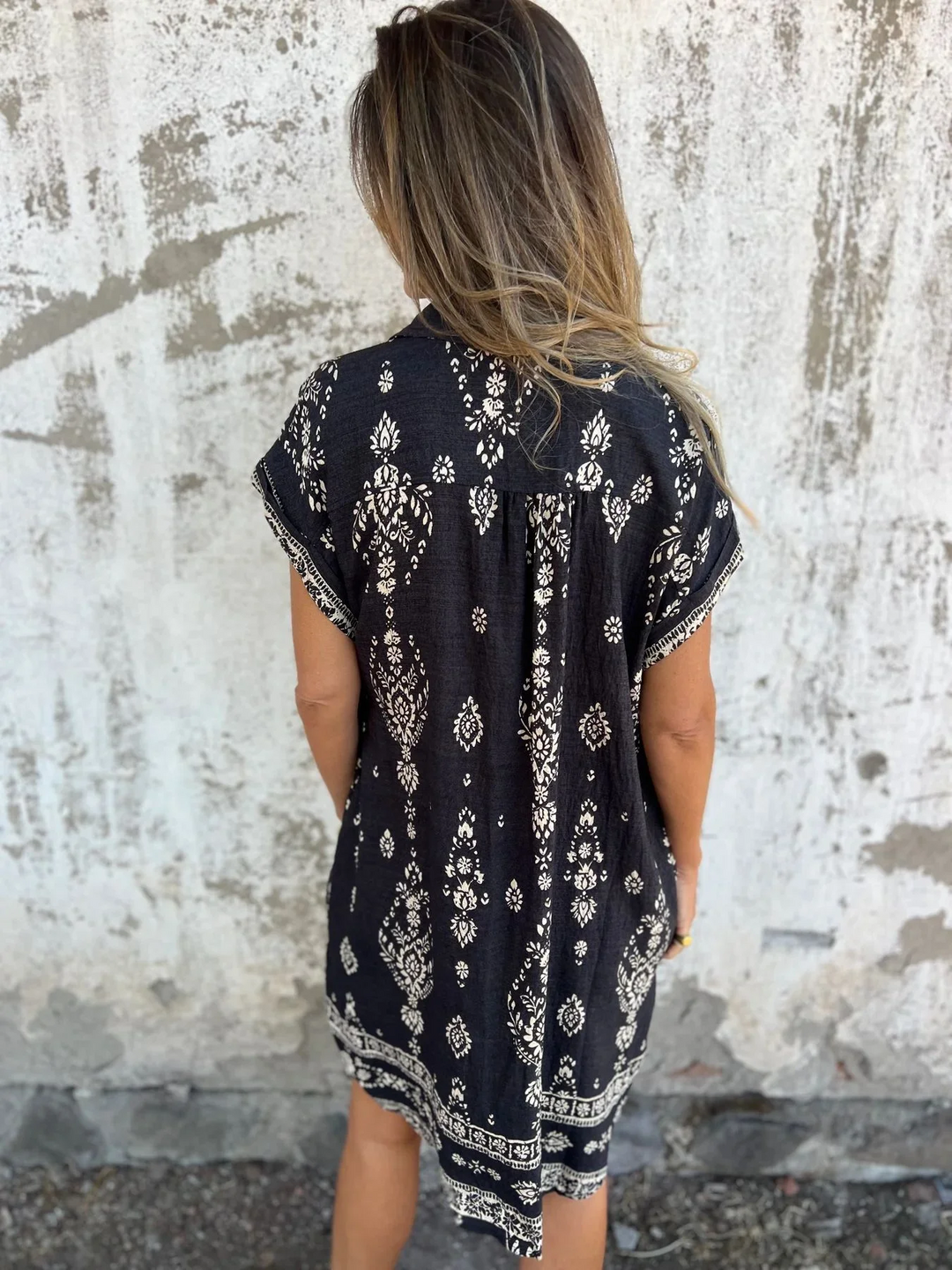 Noemi™ Relaxed Cotton and Linen Dress