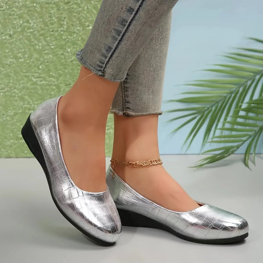 Orthopedic leather shoes, lightweight, non-slip, breathable for women