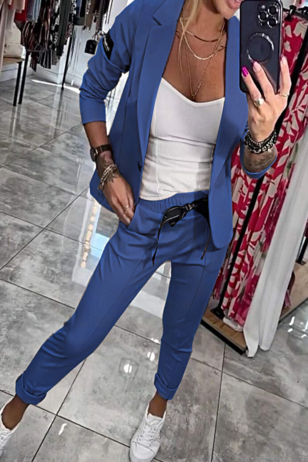 Moxie™ Women's two-piece set, top with jacket and stretch pants