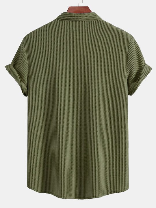 Waffle Slight brownD-collar shirt & waffle shorts with drawstring