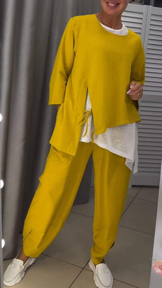 Livia™ Women's Top and Pants Set with Round Neckline