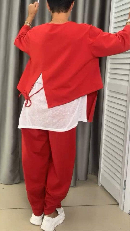 Livia™ Women's Top and Pants Set with Round Neckline