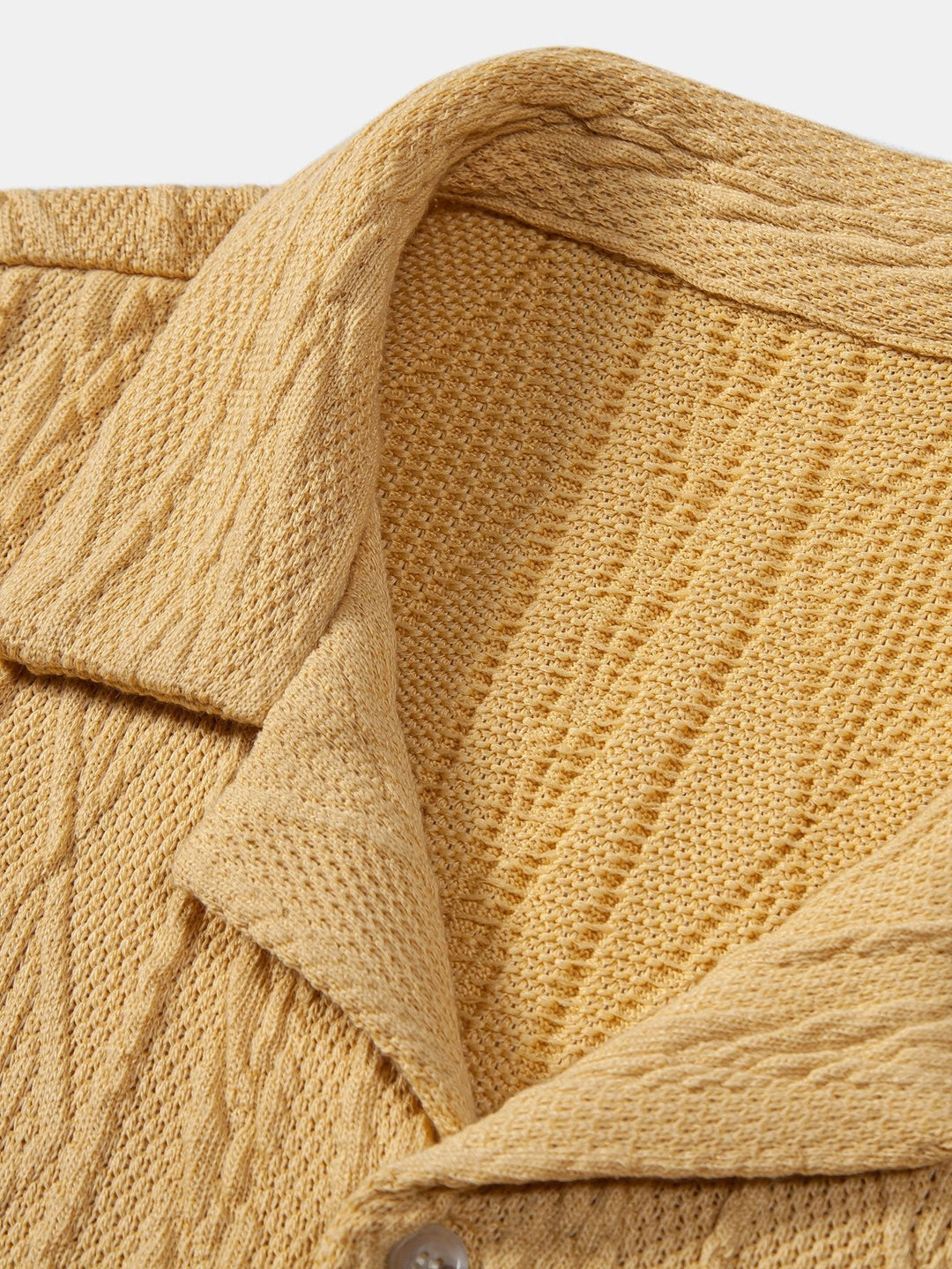 Knitted geometric texture Red Cuban shirt and linen straight-leg pants