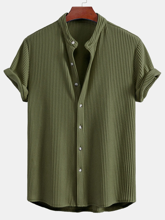Waffle Slight brownD-collar shirt & waffle shorts with drawstring
