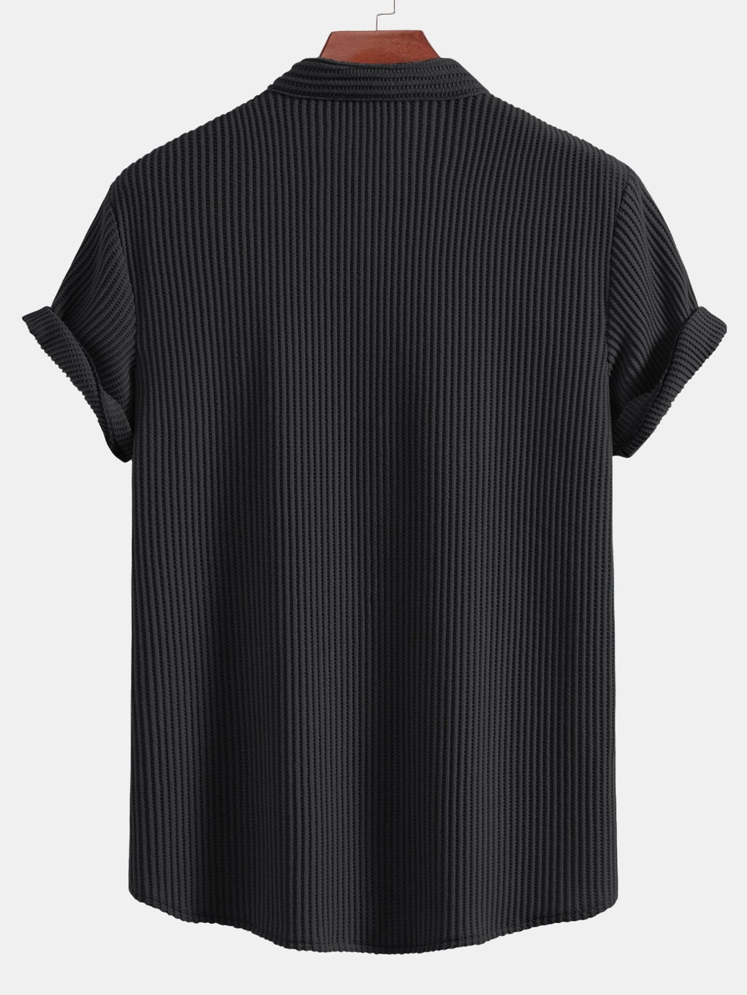 Waffle Slight brownD-collar shirt & waffle shorts with drawstring