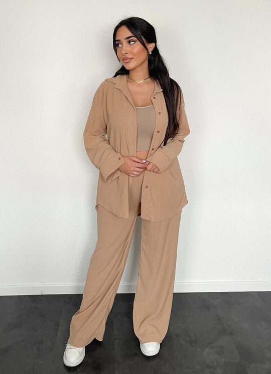 Yona™ Shirt and pants set