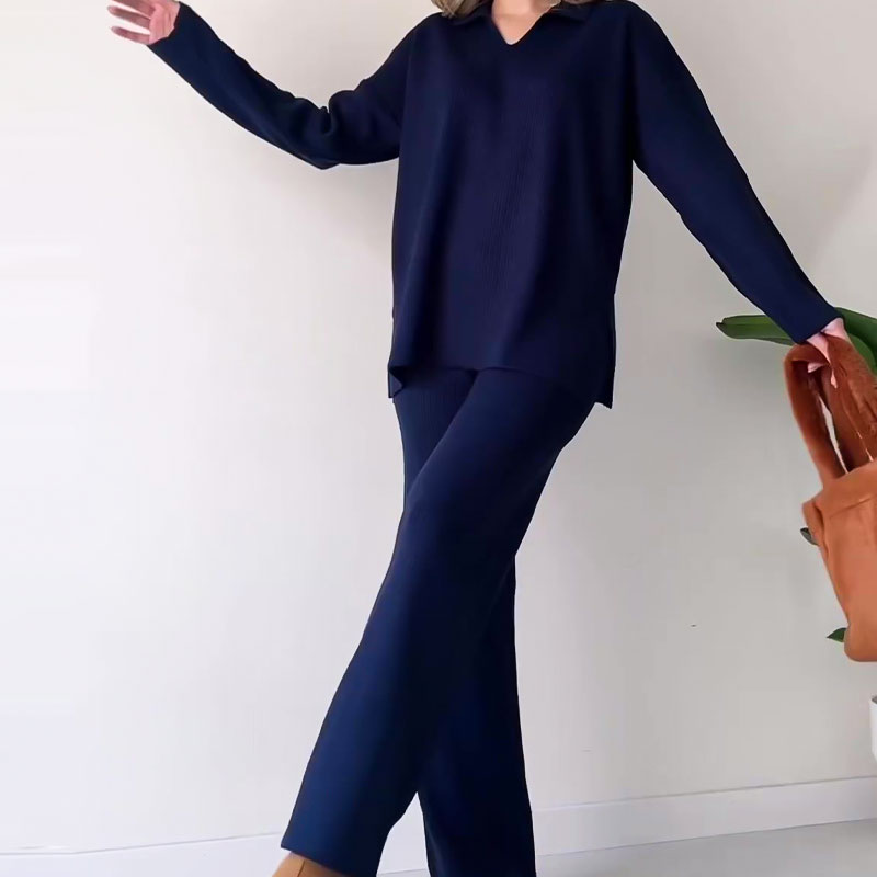Amalia | Casual Two Piece Set with V Neck and Slit