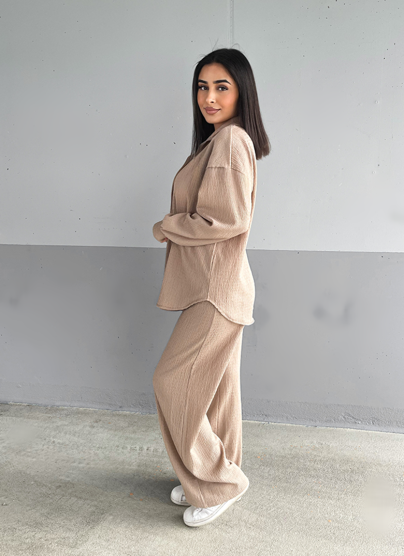 Yona™ Shirt and pants set