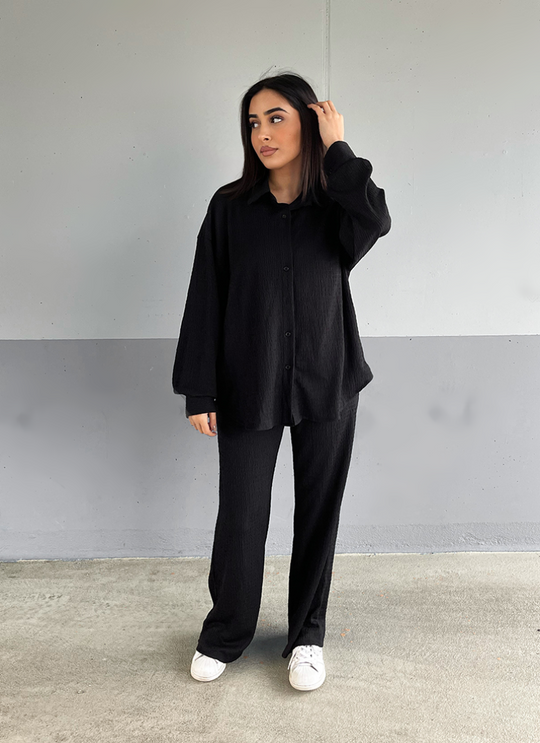 Yona™ Shirt and pants set